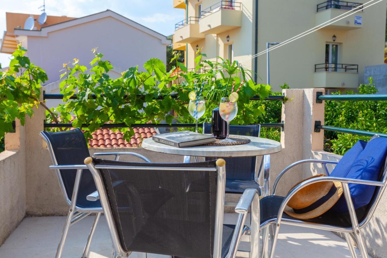 Sea And Lemon Tree Apartment Drasnice Εξωτερικό φωτογραφία